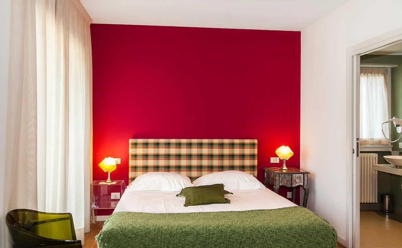 Spluga Sosta & Hotel Dubino